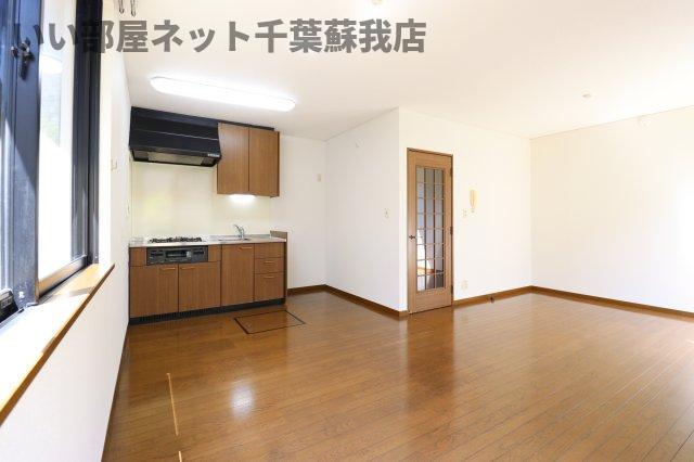 居室・リビング　ゆったりとした居間です