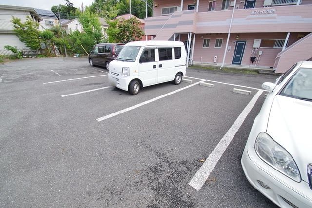 駐車場　★お部屋探しはタウンハウジング稲田堤店まで★