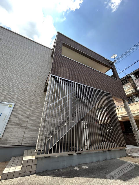 エントランス　色々揃ってるって便利なんだと実感できるお部屋です＾＾