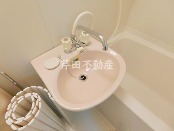 洗面設備　写真は別のお部屋のイメージです　現況優先
