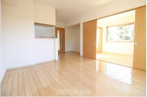 居室・リビング　※他部屋参考写真