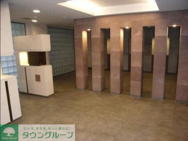 エントランス　エントランス