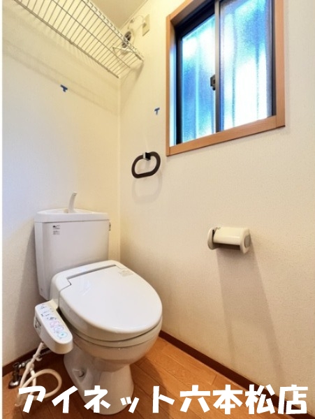 トイレ　清潔感のあるトイレです。