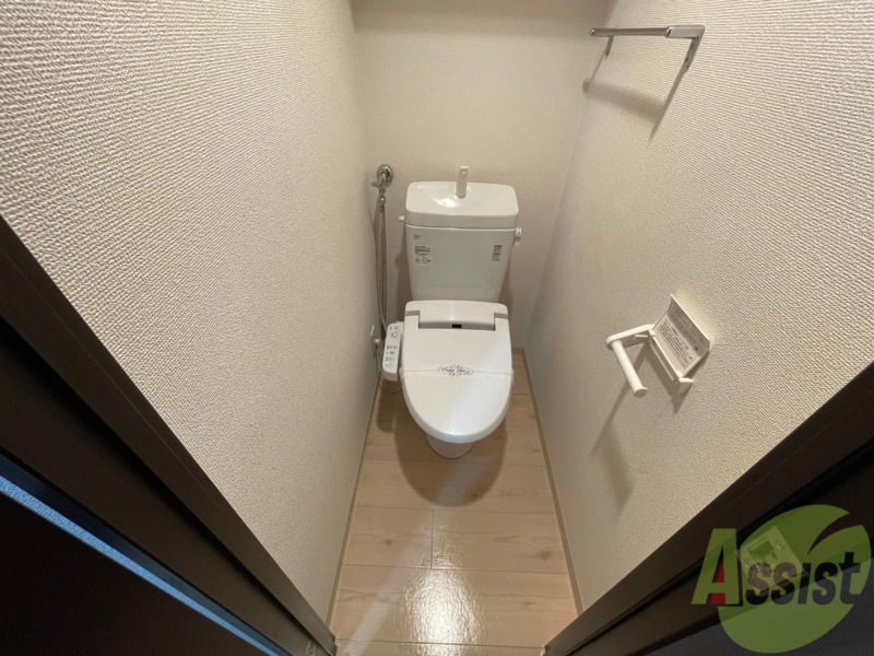 トイレ　ウォシュレット機能がついたトイレ。安心して使用できますね。