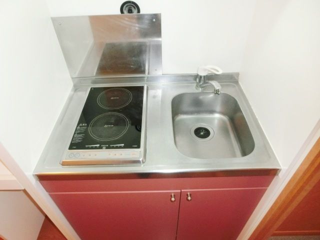 キッチン　便利なシステムキッチンです