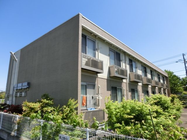 建物外観　家電付きですぐに新生活スタートできますね
