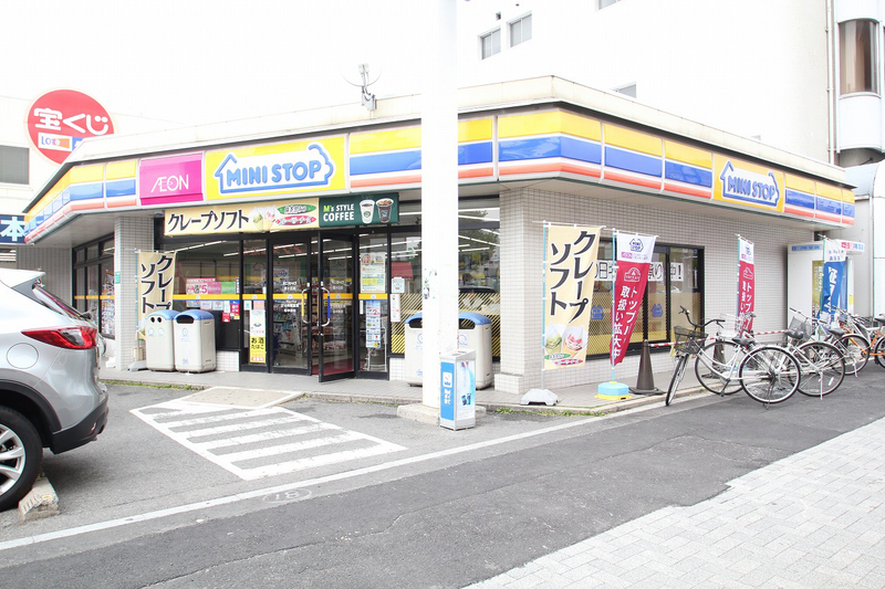 コンビニ　ミニストップ 星ケ丘店（コンビニ）まで248m