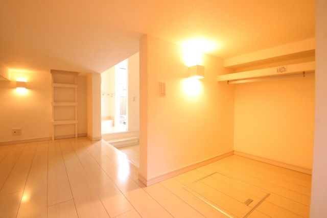 収納　※同建物内別室の参考写真です、内装が異なる場合がございます