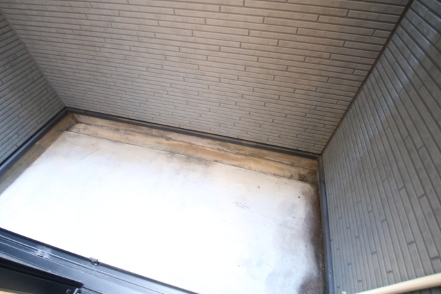 バルコニー　※同建物内別室の参考写真です、内装が異なる場合がございます