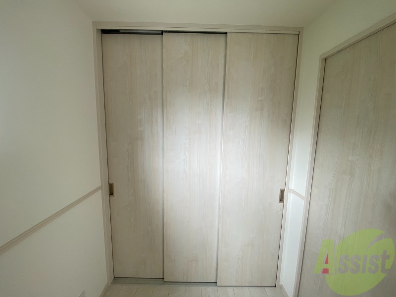 収納　洋室には収納がりお布団や洋服も沢山収納出来ます