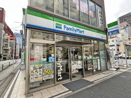 コンビニ　ファミリーマート西神田二丁目店（コンビニ）まで258m