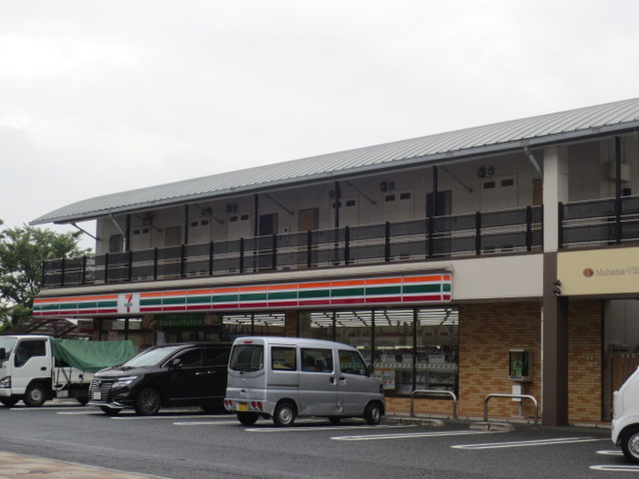 コンビニ　セブンイレブン　舎人二丁目店（コンビニ）まで256m