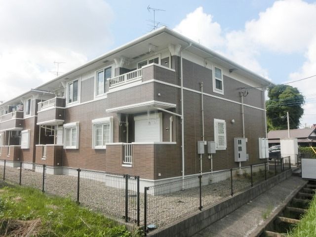 建物外観　2年毎の更新料が不要です