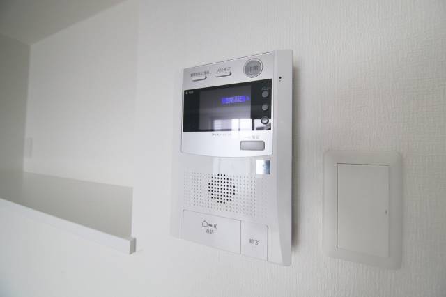 セキュリティ　３０１号室内装写真参照