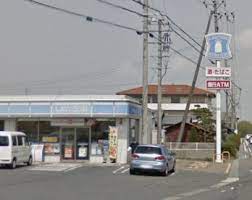 コンビニ　ローソン甲南市原店（コンビニ）まで830m