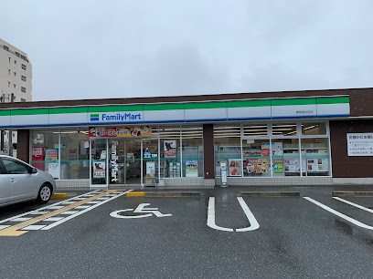 コンビニ　ファミリーマート 青翔高校前店（コンビニ）まで450m