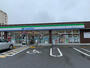 ファミリーマート 青翔高校前店（コンビニ）まで450m