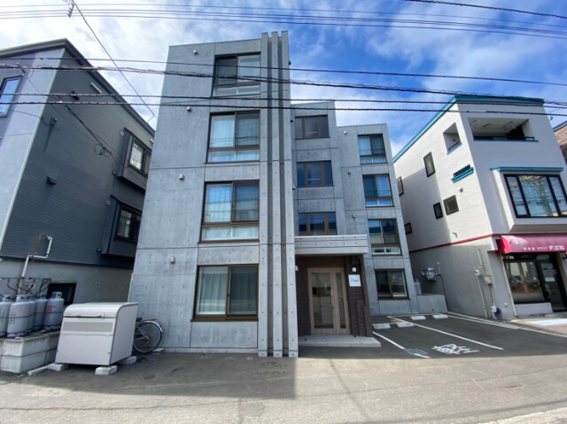 建物外観　札幌市東区北十条東「シャトン北１０条」