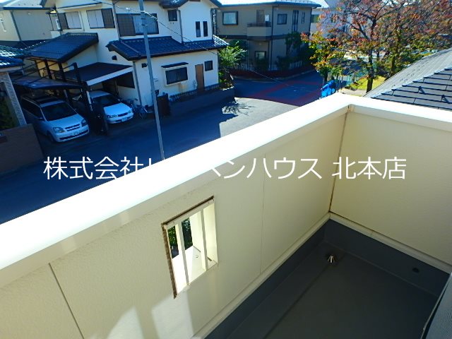 バルコニー　レーベンハウス北本店へ　048-590-5757