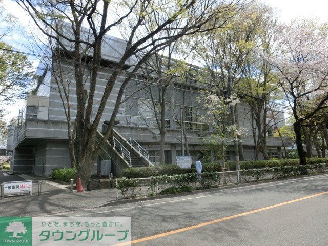 その他　武蔵野市体育館（その他）まで1600m