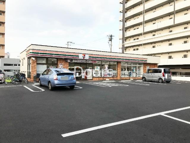 コンビニ　セブンイレブン岡山大元駅北店（コンビニ）まで466m