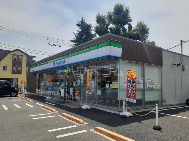 コンビニ　ファミリーマート 練馬中村三丁目店（コンビニ）まで344m