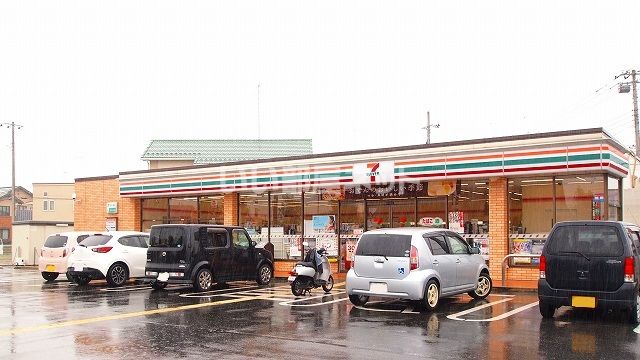 コンビニ　セブンイレブン 熊谷肥塚4丁目店（コンビニ）まで195m