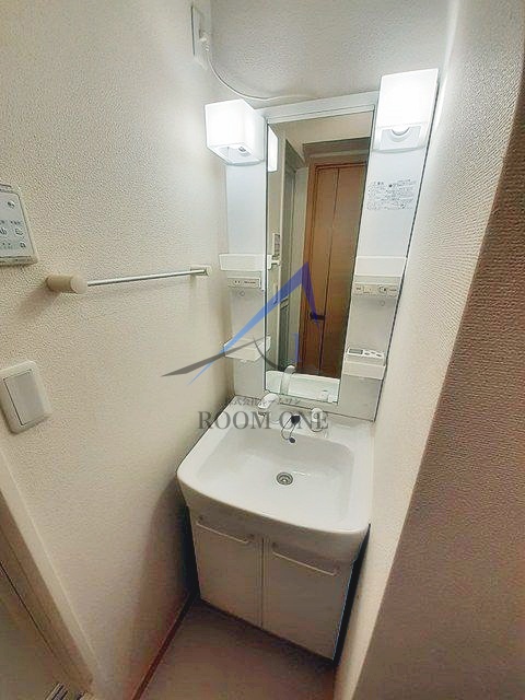 洗面設備　洗面台です。