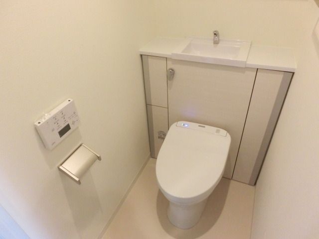 トイレ　☆ウォシュレット付きトイレ☆