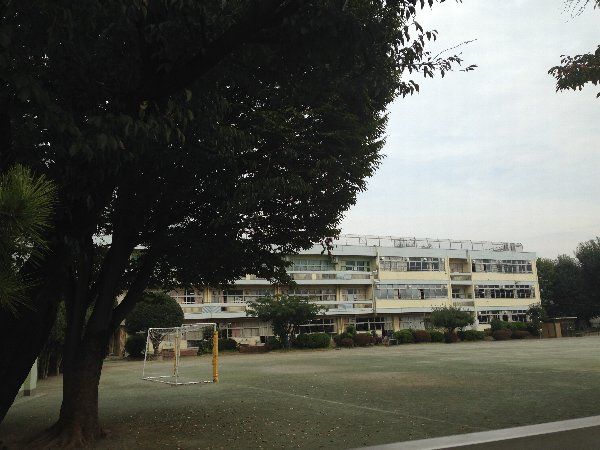 小学校　国分寺市立第九小学校（小学校）まで554m