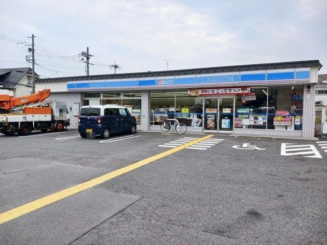 コンビニ　ローソン 淀際目町店（コンビニ）まで140m