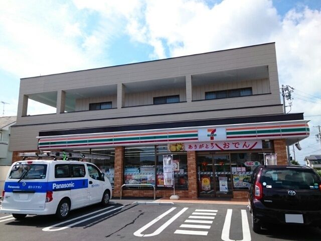 コンビニ　セブンイレブン浜松神原町店（コンビニ）まで70m