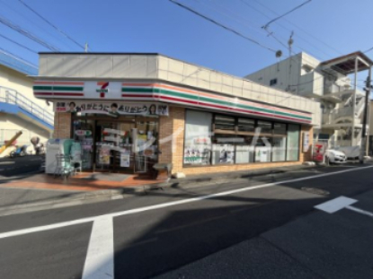 コンビニ　セブンイレブン 大田区下丸子1丁目店（コンビニ）まで205m