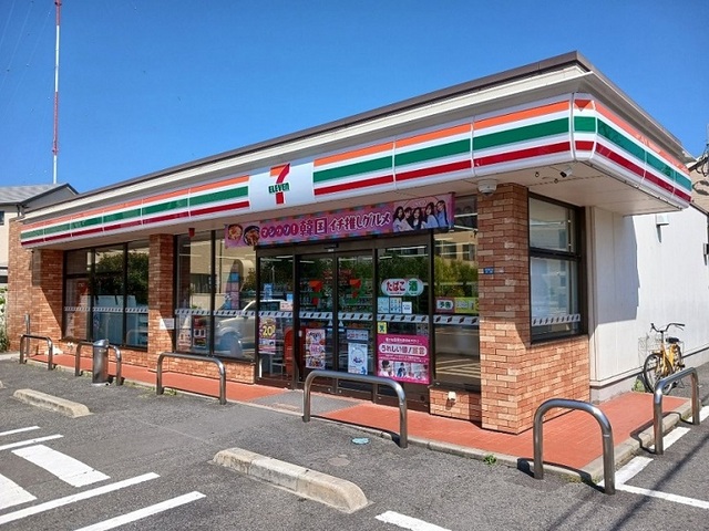 その他　セブンイレブン高石加茂4丁目店まで260m