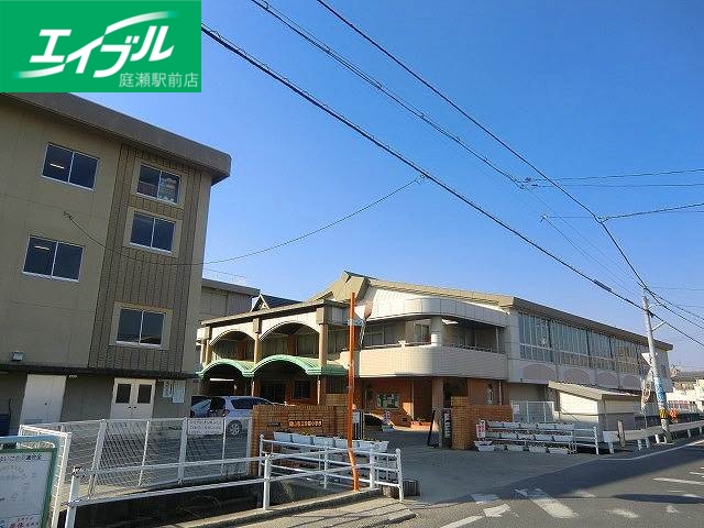 小学校　岡山市立三門小学校（小学校）まで670m