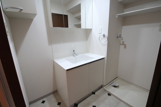 洗面設備　※別部屋の写真です