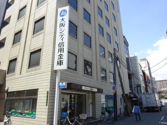 銀行　大阪シティ信用金庫 中津支店（銀行）まで224m