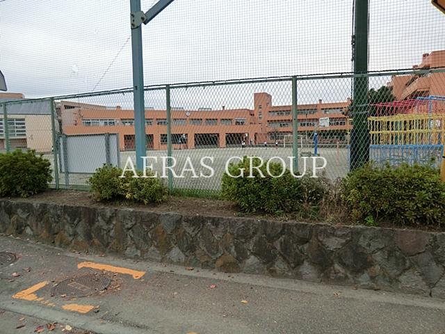 小学校　横浜市立荏田南小学校（小学校）まで224m