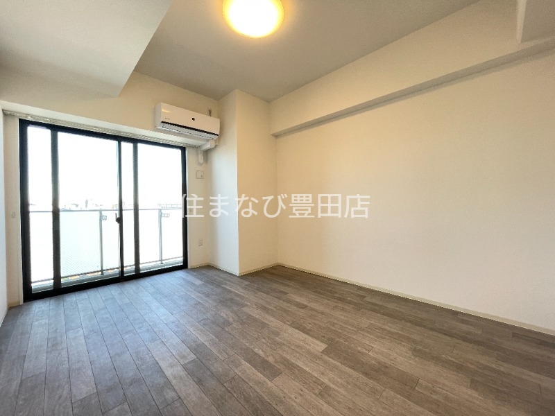 居室・リビング　同型別部屋写真