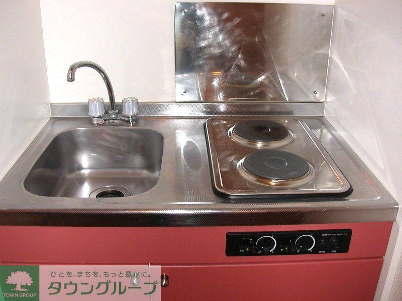 キッチン　2口電気コンロ