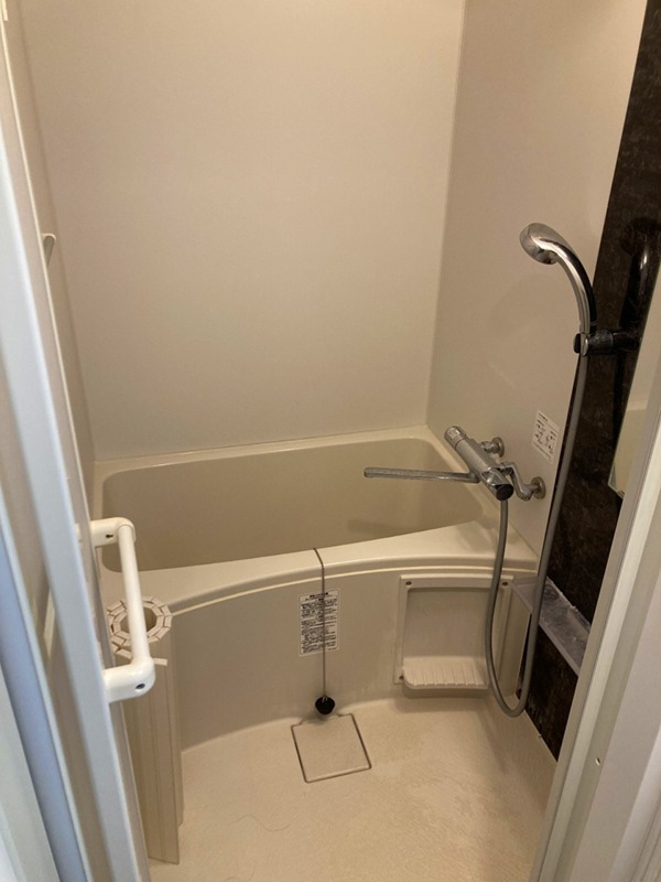 バス・シャワールーム　別部屋参考写真