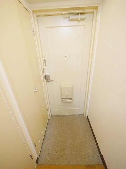 玄関　★お部屋探しは株式会社タウンハウジング東京まで★