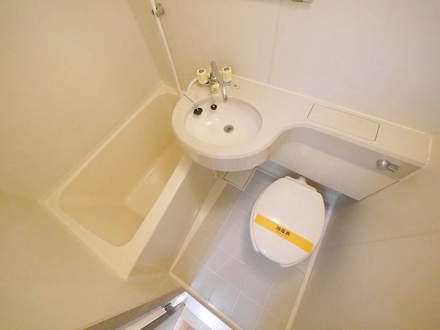 バス・シャワールーム　★お部屋探しは株式会社タウンハウジング東京まで★