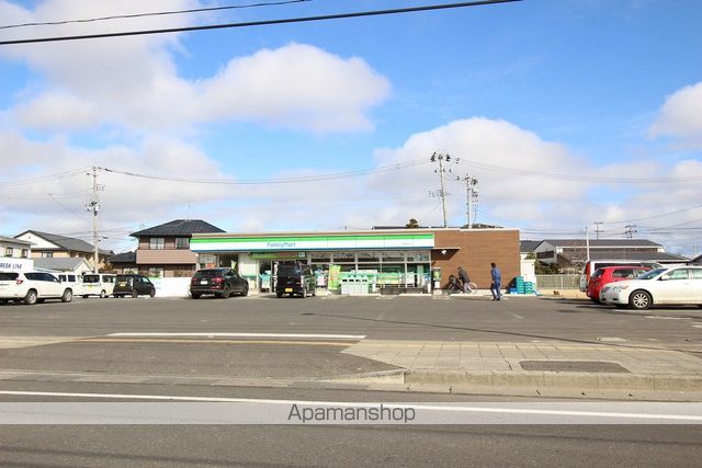 コンビニ　ファミリーマート　若林荒井店（コンビニ）まで450m