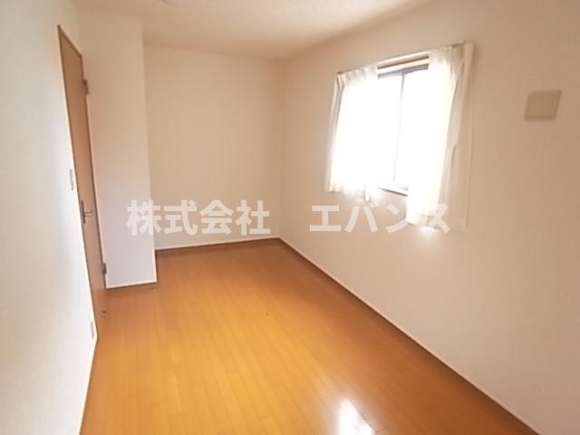 フラワーヒルズ2号館の内装写真
