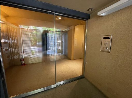 エントランス　エントランス