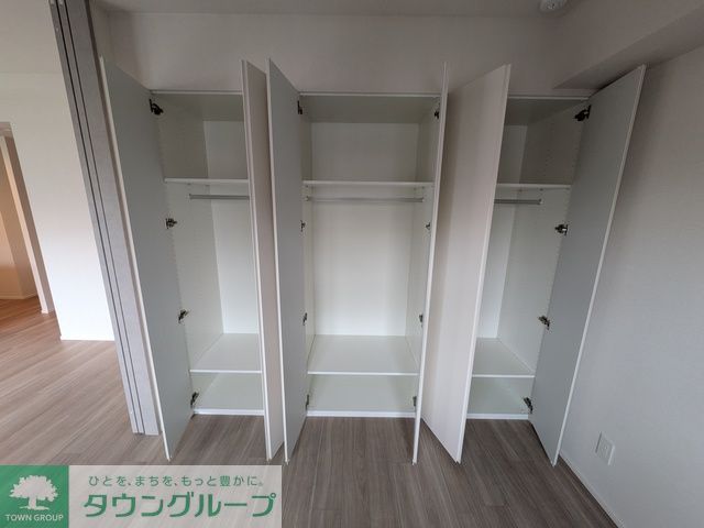シーズンフラッツ町屋の内装写真