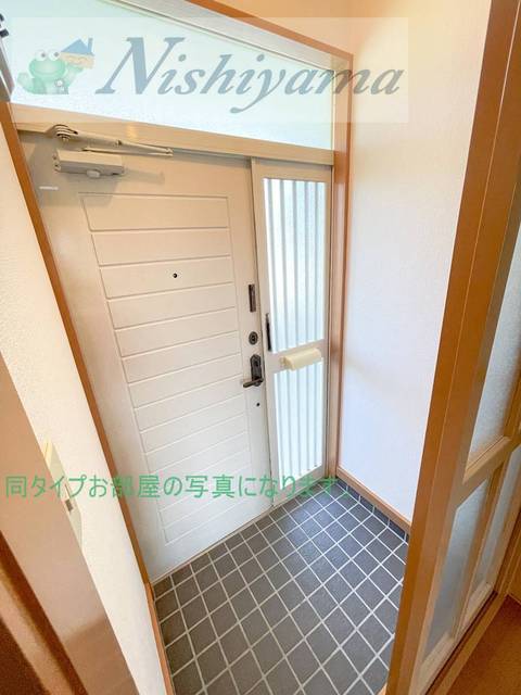 コーポ穴沢の玄関写真