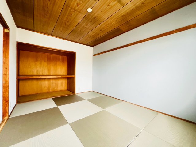 青山台住宅60号棟の内装写真