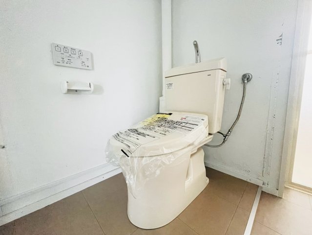 青山台住宅60号棟のトイレ写真